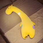 Peluche géante girafe au long cou