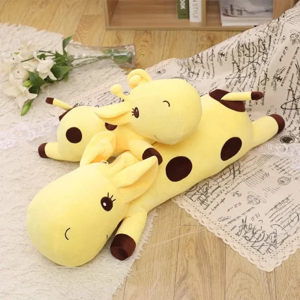 peluche-girafe-geante-jaune-1