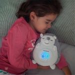 Peluche étoilée, compagnon doux et réconfortant