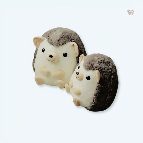 peluche-herisson-marron-doux-compagnon-cocooning-chaleureux-1 Peluche hérisson marron douce et chaleureuse pour câlins