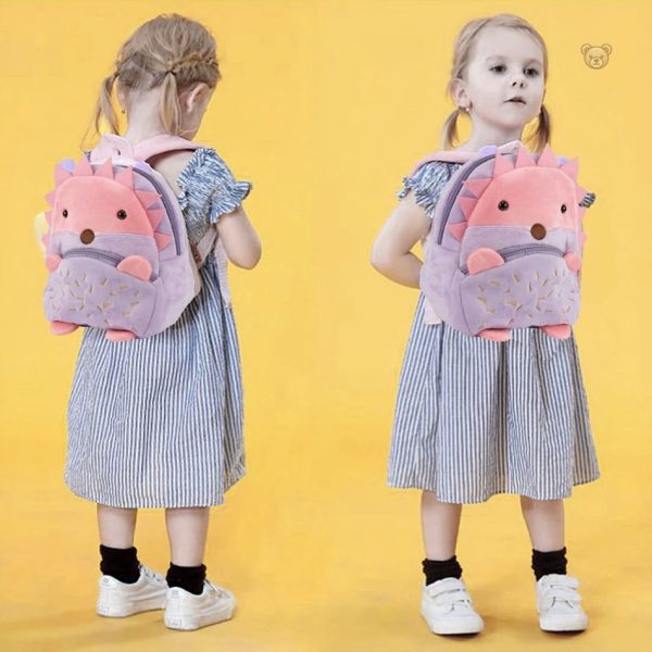 Doux sac à dos hérisson en peluche pour les petits