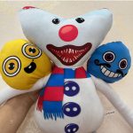 Peluche Huggy Wuggy, compagnon doux et légèrement effrayant