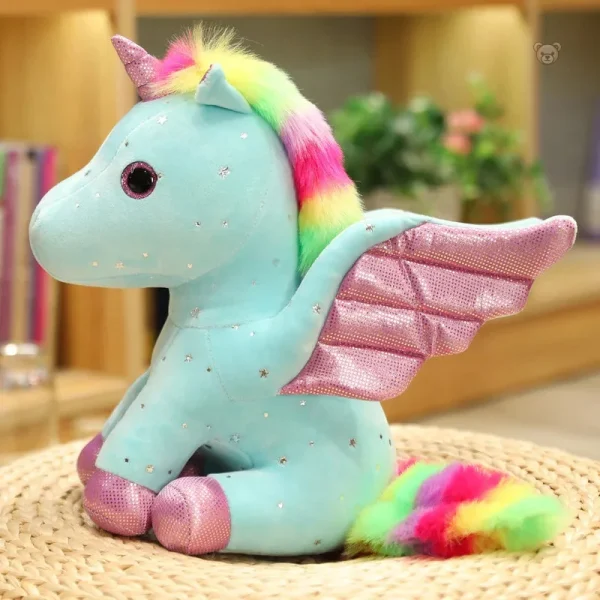 peluche-licorne-bleu-a-criniere-arc-en-ciel-magique-1 Peluche licorne bleue avec crinière arc-en-ciel