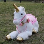 Peluches cheval blanc idéal pour les rêves d'enfants