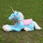 Peluche cheval bleu, douce et rêveuse pour les petits