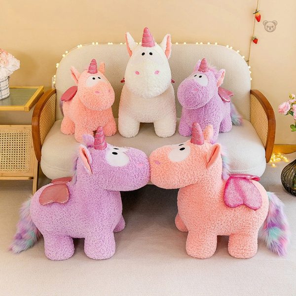 peluche-licorne-colore-magique-avec-ailes-pailletees-1 Peluche licorne magique colorée avec ailes pailletées