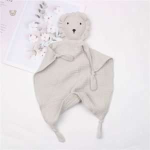 Câlinou lion en mousseline, compagnon idéal pour les petits