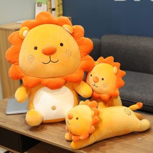 Lion en peluche doux et câlin