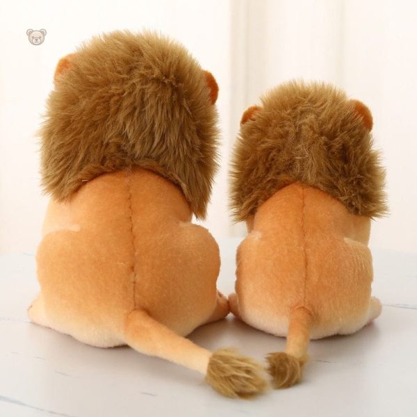 Jouet en peluche représentant un lion