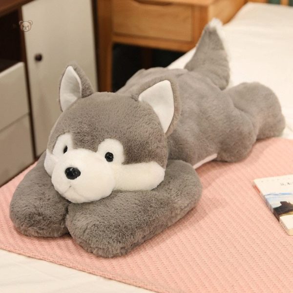 peluche-loup-mignon-et-allonge-1 Peluche loup mignon allongé