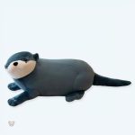 Peluche loutre bleue douce pour enfant