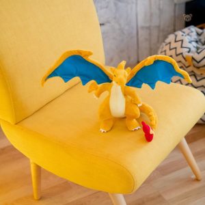 Peluche Dracaufeu géante, idéale pour les fans de Pokémon