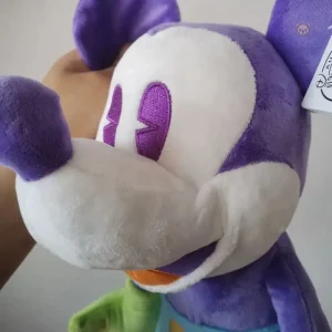 Mickey Mouse peluche, compagnon ludique et coloré pour tous les âges