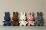 Miffy marron en peluche, idéale pour les câlins d'enfants