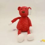 Câlin doux en peluche pour une ambiance chaleureuse et réconfortante