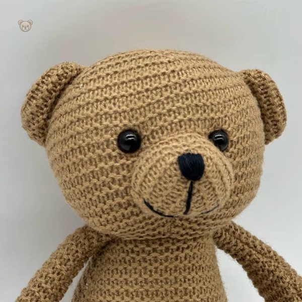 Ours en crochet doux, compagnon de jeu et d'aventure