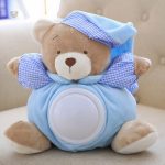 Ours peluche lumineux pour nuits apaisantes