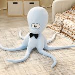 Peluche multicolore en forme de pieuvre amusante