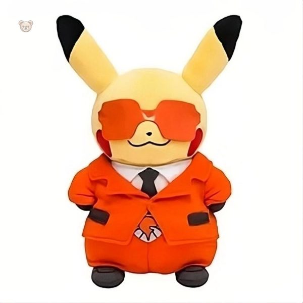 Doudou Pikachu avec un costume rouge, idéal pour les petits