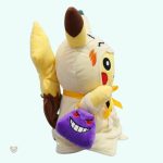Pikachu Mimikyu, peluche idéale pour les enfants