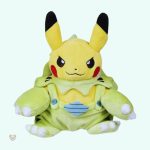 Peluche douce Pikachu avec costume amusant pour les petits