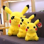Peluche Pikachu géante, compagnon joyeux et lumineux