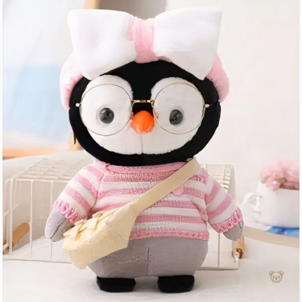 Pingouin en peluche avec pull tricoté, accessoire hivernal mignon