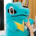 Peluche Kaiminus, accessoire parfait pour collectionneurs Pokémon