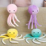 Poulpe en peluche adorable, couleur jaune, idéal pour les petits