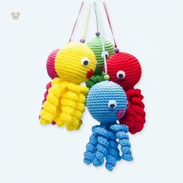 peluche-poulpe-jaune-enfant-douce-calin-ocean-tressee-1 Peluche douce poulpe jaune pour câlins d'enfant