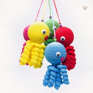 Poulpe en peluche tressé, idéal pour les petits fans d'océan