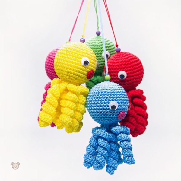 Poulpe tressé mignon en peluche pour un câlin réconfortant