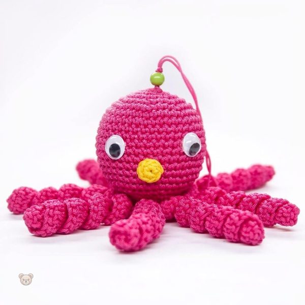 Doux poulpe rose, compagnon idéal pour les enfants câlins
