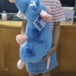 Peluche Ratatouille grande, idéale pour les câlins d'enfant