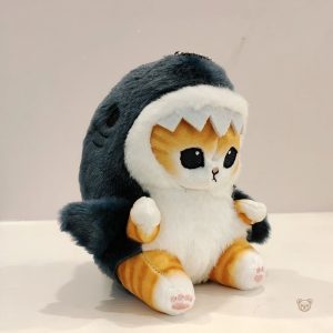 Peluche câline en forme de requin, idéale pour les enfants