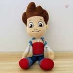 Ryder en peluche, héros de la Pat Patrouille à câliner