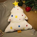 Sapin en peluche pour décorer votre intérieur