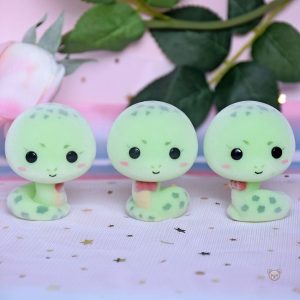 Peluche serpent câlin en tissu doux et coloré