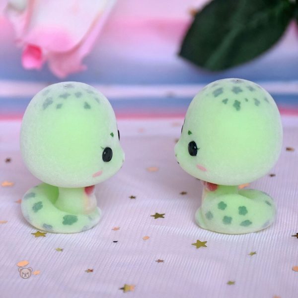 Jouet serpent en peluche pour les câlins d'enfants