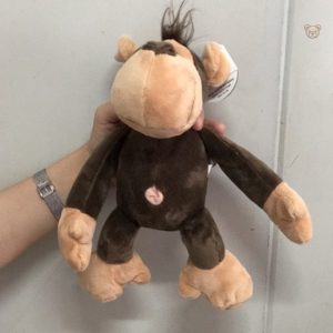 Peluche singe des arbres douce et câline