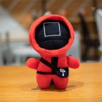Peluche tendance à l'effigie de Squid Game pour les fans
