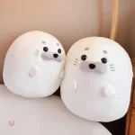 Phoque squishmallow doux et coloré