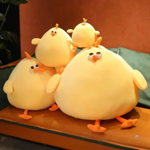 Peluche moelleuse en forme de poule beige