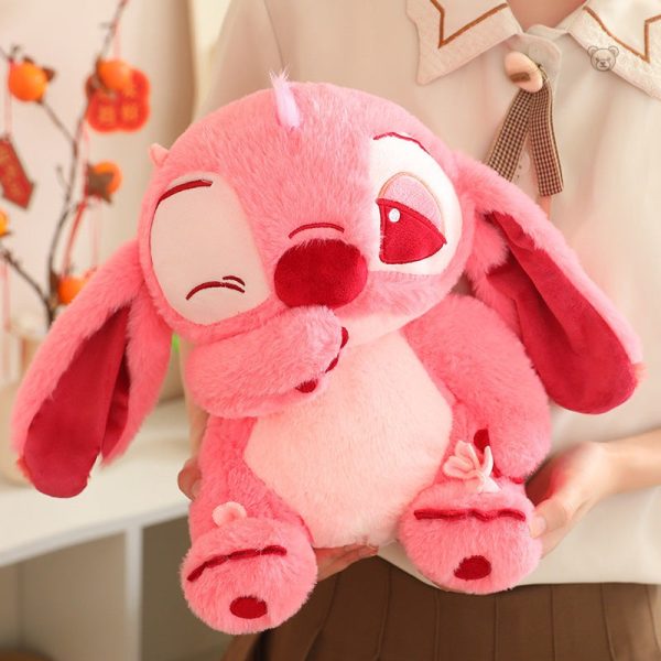 Peluche Stitch douce et adorable avec clin d'œil