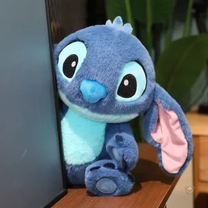 Stitch en peluche, personnage emblématique Disney