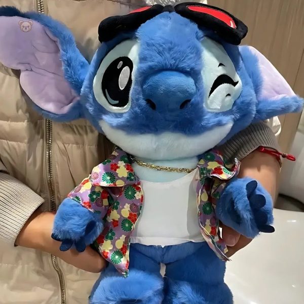Stitch en peluche, compagnon tendre et joyeux