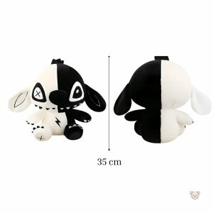 Peluche Stitch en noir et blanc, idéale pour les câlins d'hiver