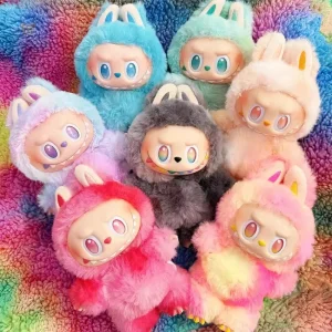 Peluche Labubu colorée en forme de porte-clé