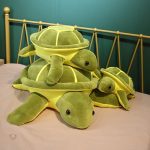 Tortue des océans en peluche douce et câline