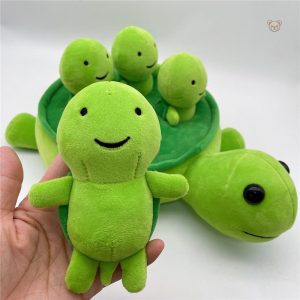 Tortue verte en peluche pour enfants avec petits